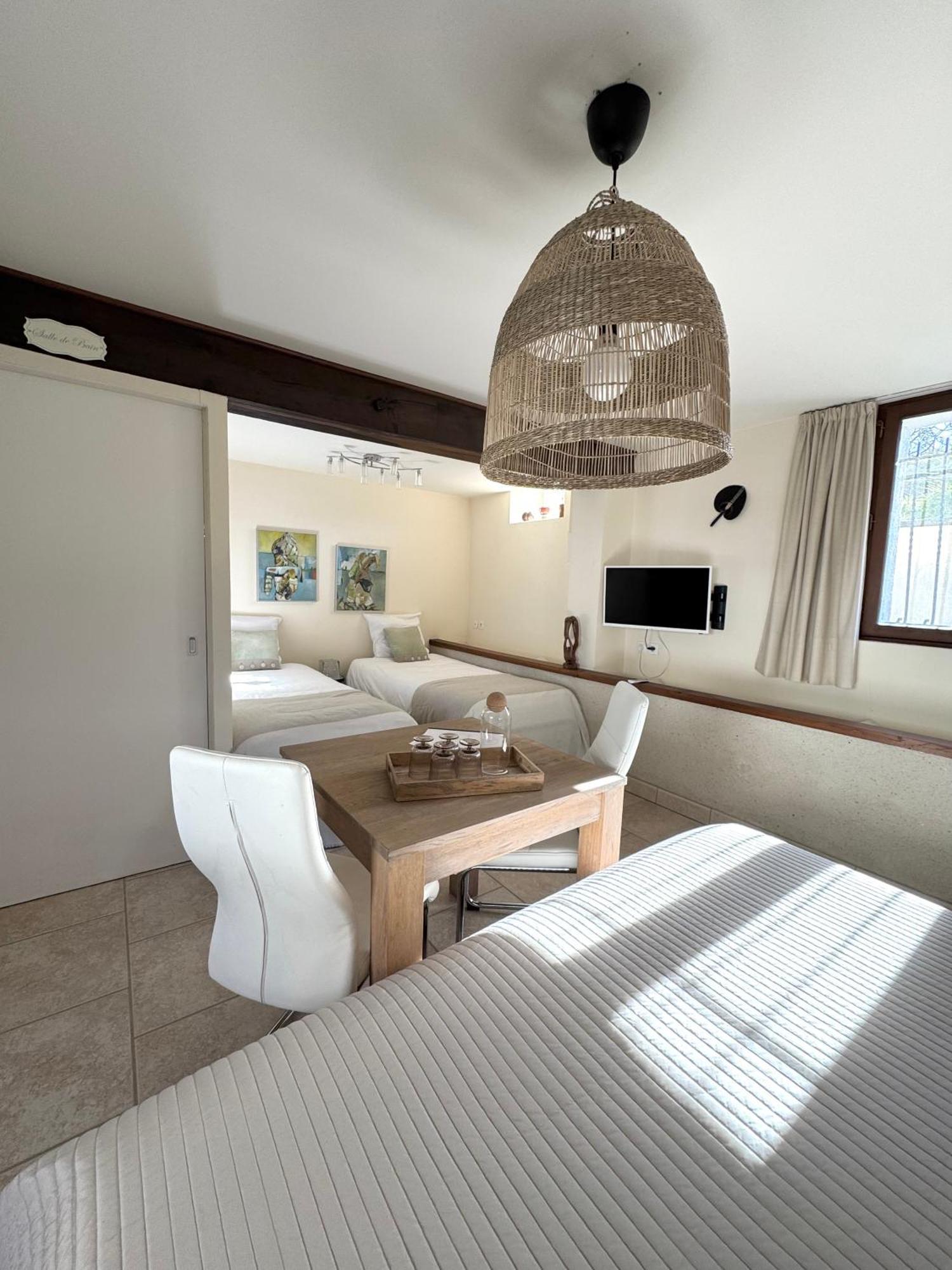Le Moulin D Olivet Bed and Breakfast Orbigny Εξωτερικό φωτογραφία